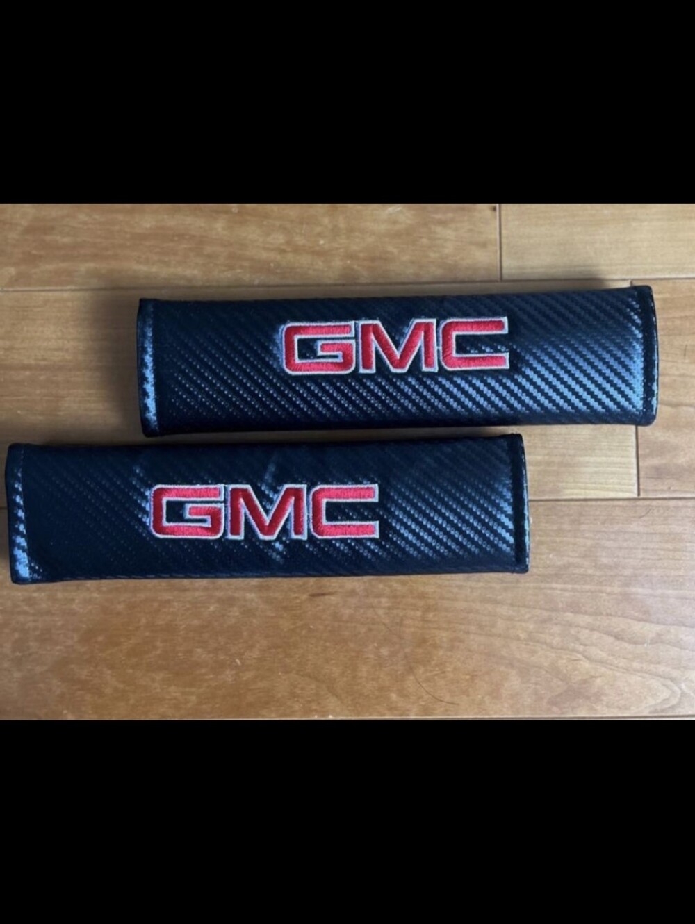 2 new GMC carbon fiber car seat belt cushioned pads Universal Fit Velcro Closure